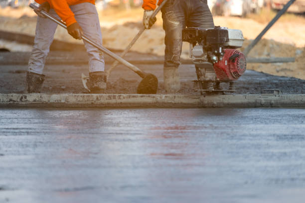 Best Residential Concrete Solutions in Lauderdale, MN